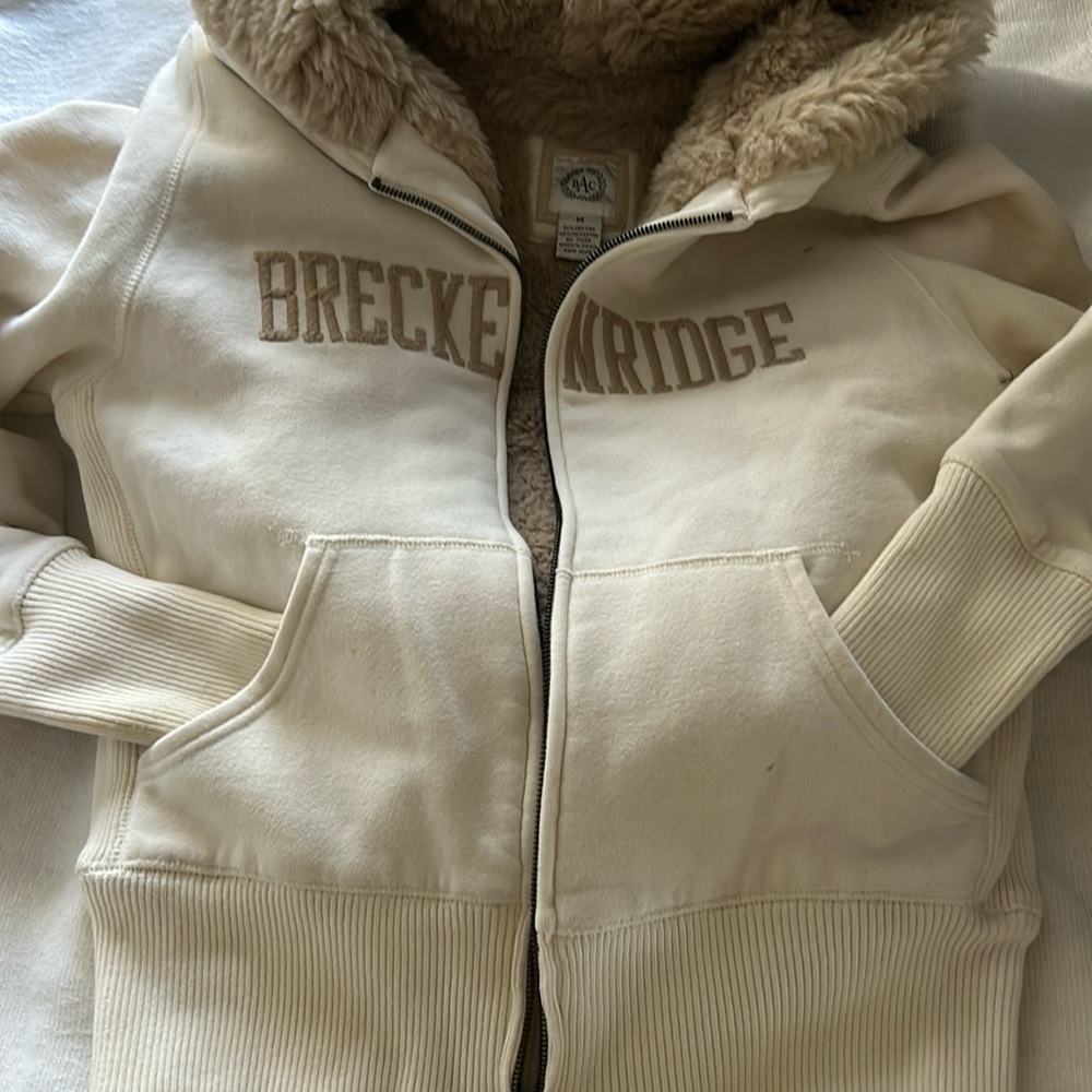 Breckenridge Hooded Jacket